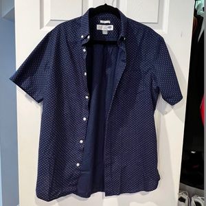 Old Navy Slim Fit Men’s Button Down Short Sleeve Shirt